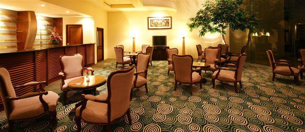 The Grand Riverside Hotel Phitsanulok Exterior photo